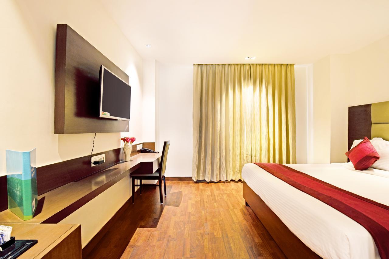 Lemon Tree Hotel, נוידה מראה חיצוני תמונה